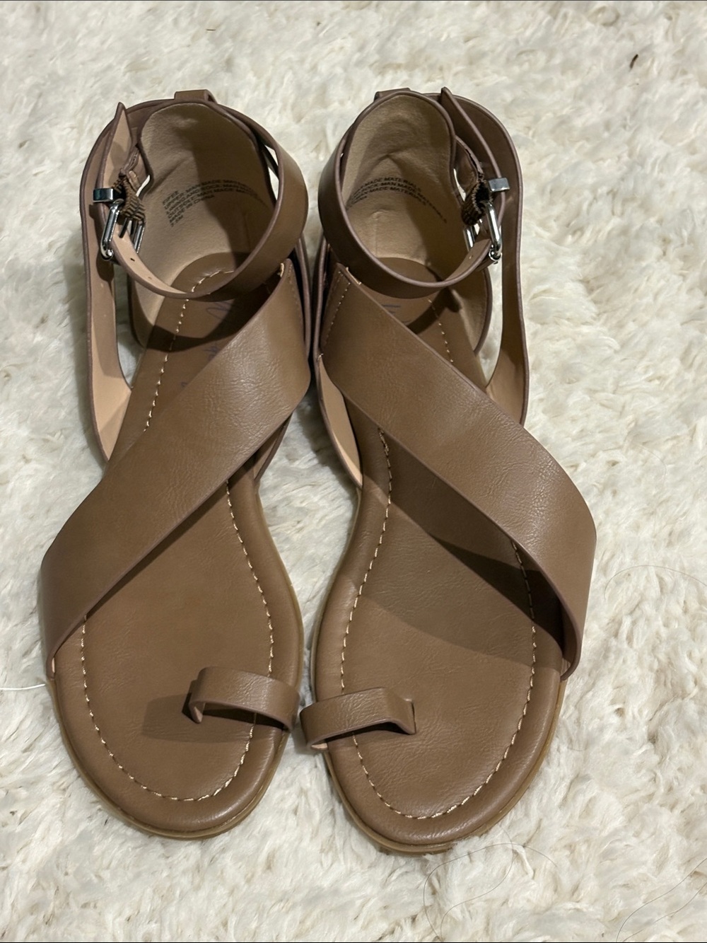 Wonderly Tan Crisscross Toe-Loop Ankle Strap Sandals